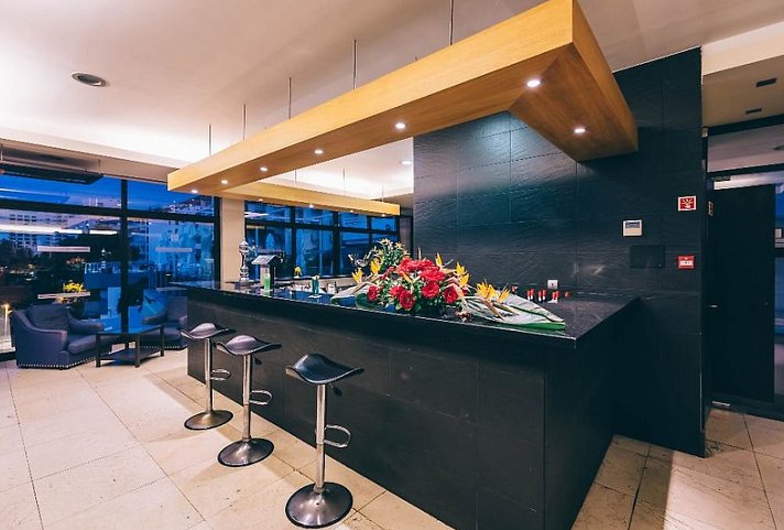 Muthu Raga Madeira Hotel