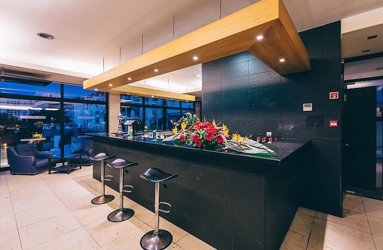 Muthu Raga Madeira Hotel