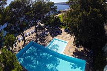 Albatroz Beach & Yacht Club