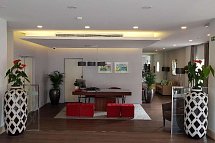 Santa Cruz Village Hotel