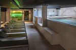 Caprici Beach Hotel & Spa
