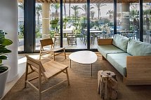 Caprici Beach Hotel & Spa