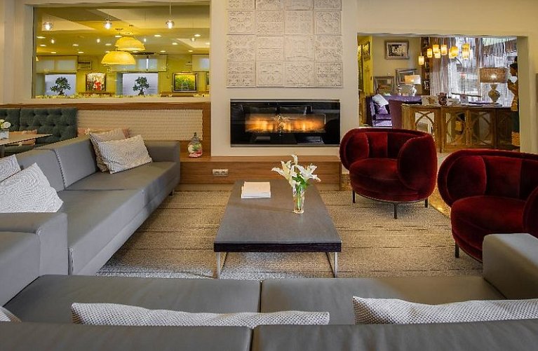 Hotel Pirineos Figueres by Pierre & Vacances
