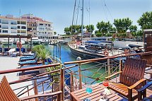Port Salins