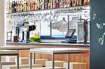 Tahiti Playa Hotel & Suites