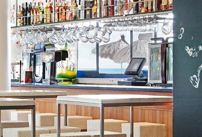 Tahiti Playa Hotel & Suites