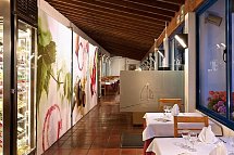 Tahiti Playa Hotel & Suites