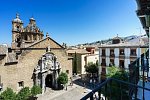 La Perla Granada Suites