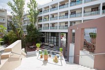 Santa Marina Unique Hotel