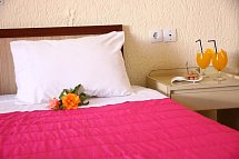 Triton Hotel