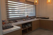Voula Hotel & Apartments