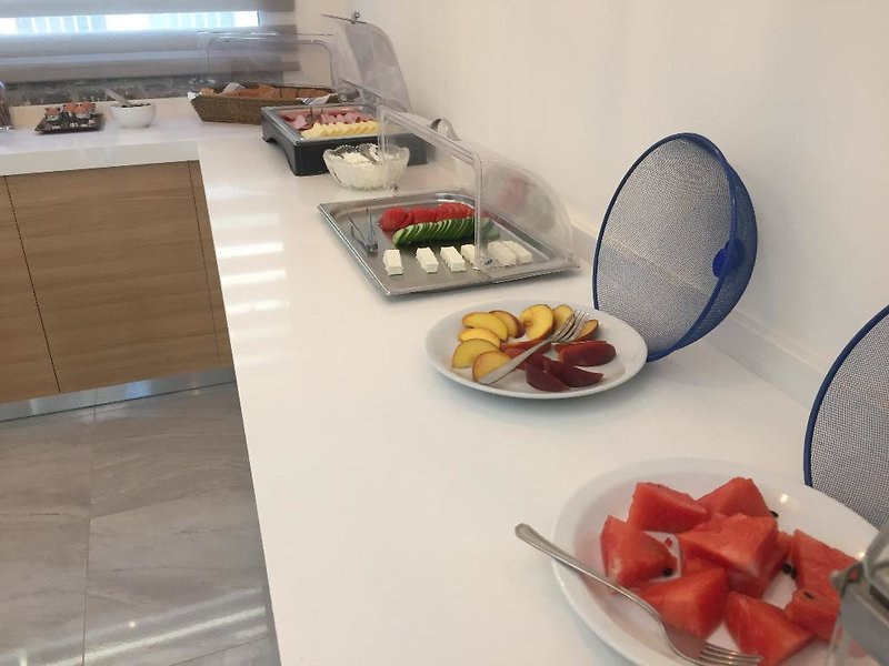 Voula Hotel & Apartments