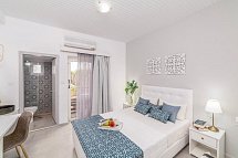 Roxani Hotel