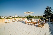 Roxani Hotel