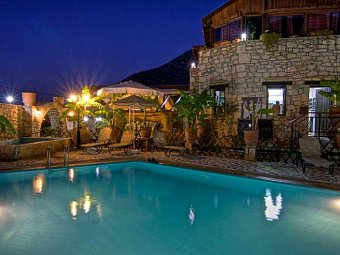 Stone Village Petrino Horio
