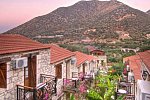 Stone Village Petrino Horio