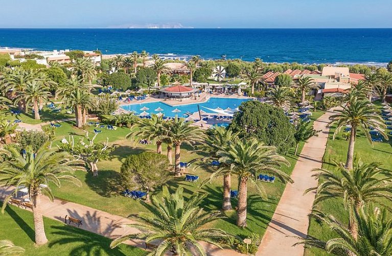 Anissa Beach & Village Hotel