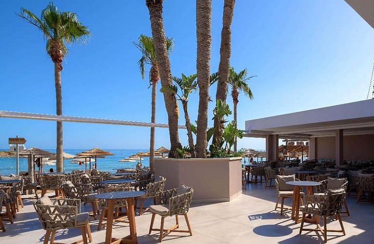 High Beach Hotels Collection
