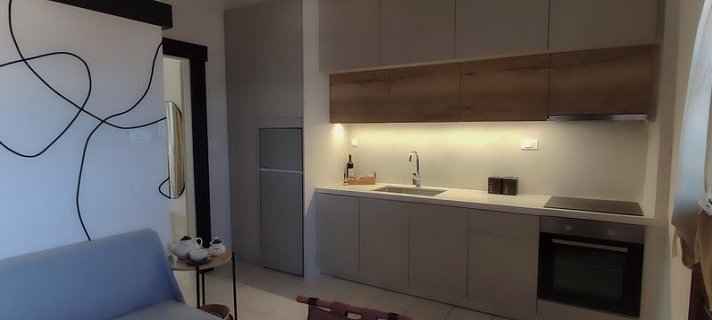 Niki Apartments