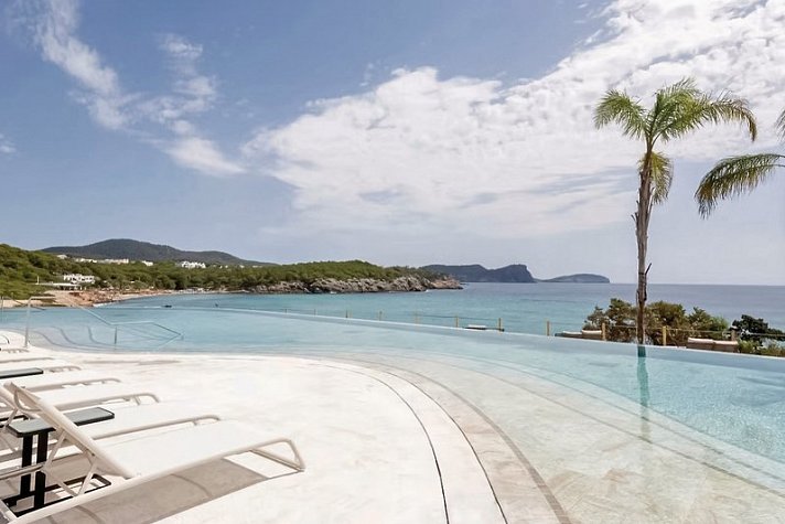 BLESS Ibiza Cala Nova