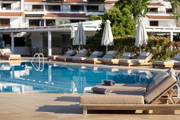 Princess Resort by Santikos Collection