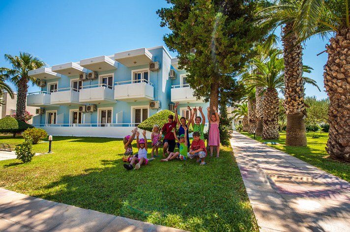 Corali Hotel