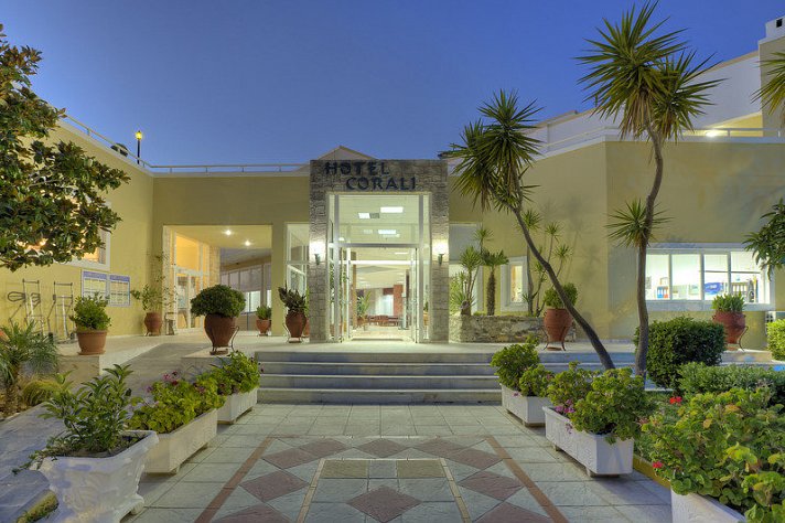 Corali Hotel