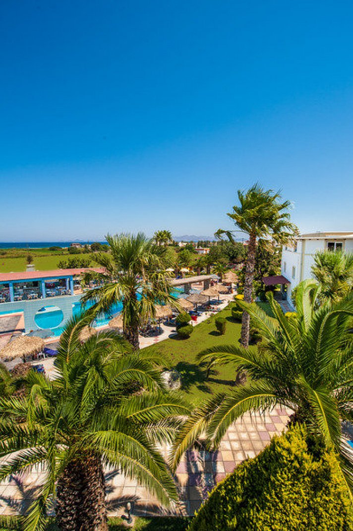 Corali Hotel