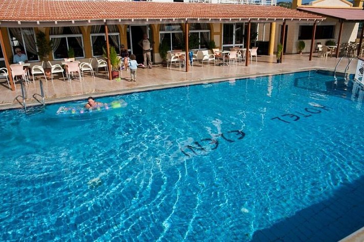Eleni Hotel