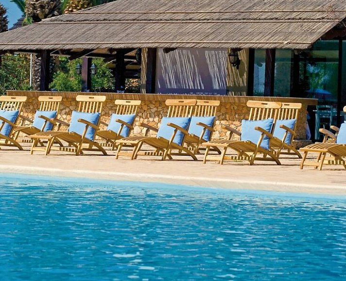 Sandy Beach Hotel & Spa