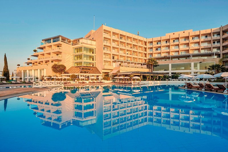 Grecian Park