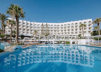 Golden Coast Beach Hotel Protaras