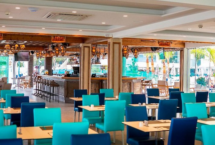 Limanaki Beach Hotel