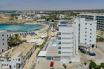 Tasia Maris Sands