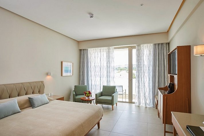 Sunrise Jade Hotel