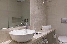 Sunrise Gardens Aparthotel