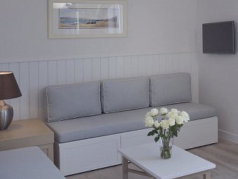 Sunrise Gardens Aparthotel