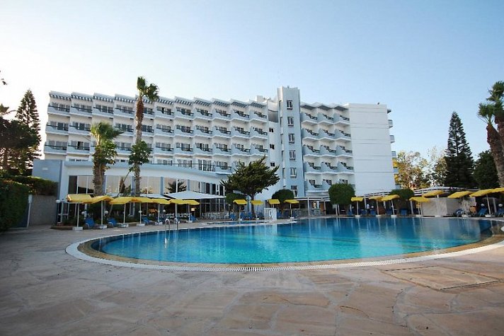 Papouis Protaras