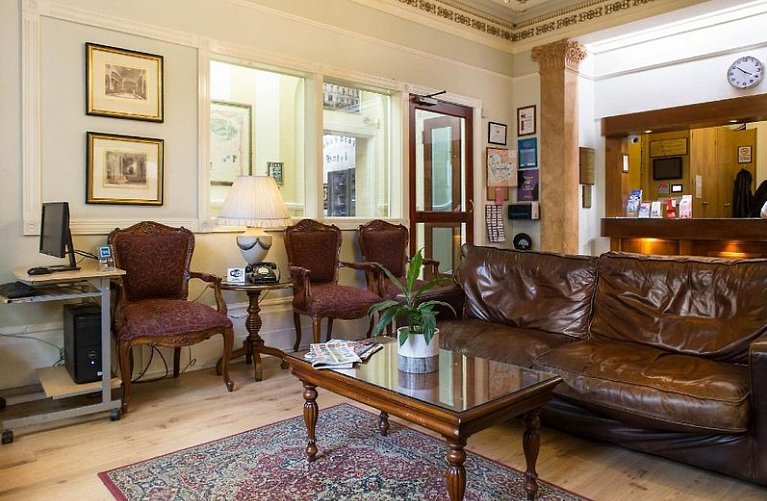 Shakespeare Hotel