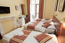 Dolphin Hotel