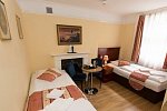 Dolphin Hotel