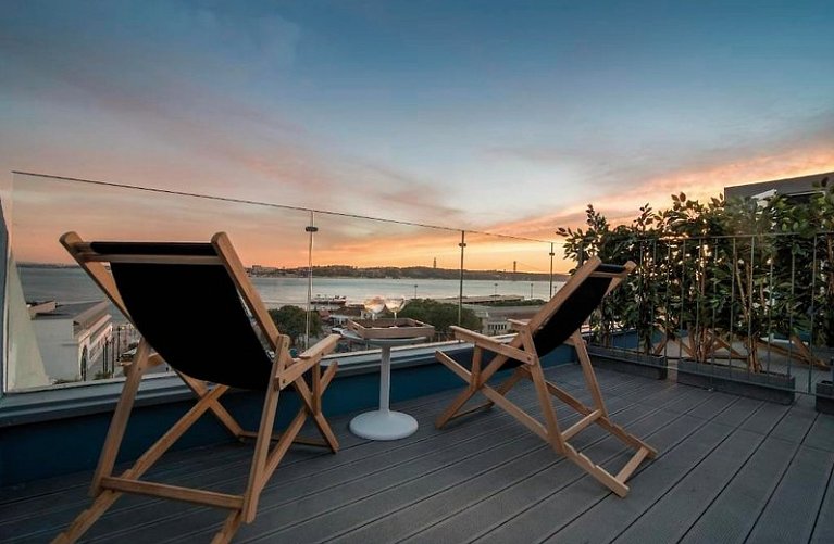 Lx Boutique Hotel