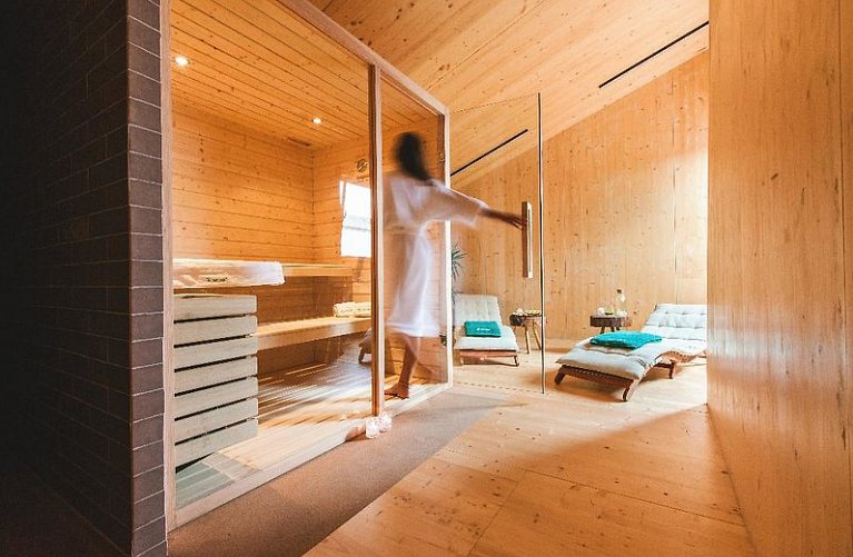 Bukubaki Eco Surf Resort