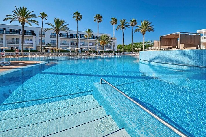 Grupotel Mar de Menorca