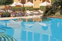Corinthia St. George's Bay