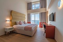 Seaview Hotel
