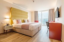 Seaview Hotel