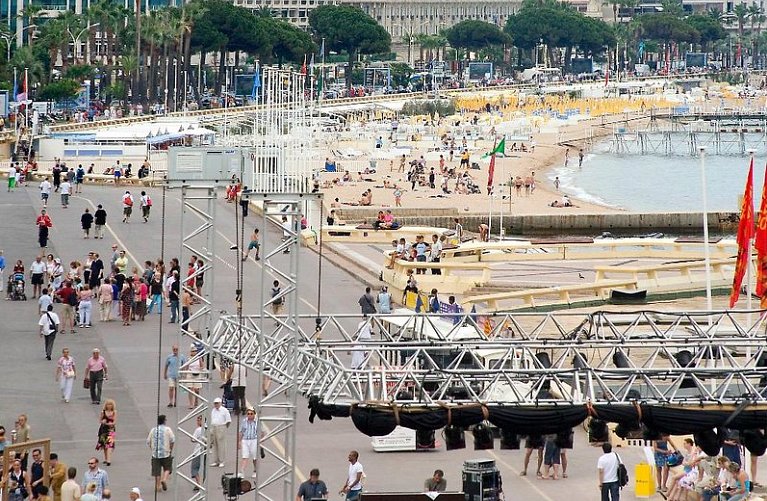 Novotel Suites Cannes Centre Hotel