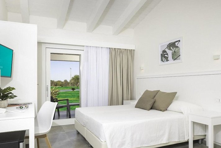 Hotel S'Arena Beach