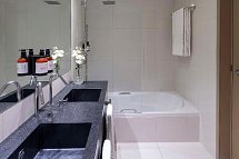 NH Collection Porto Batalha